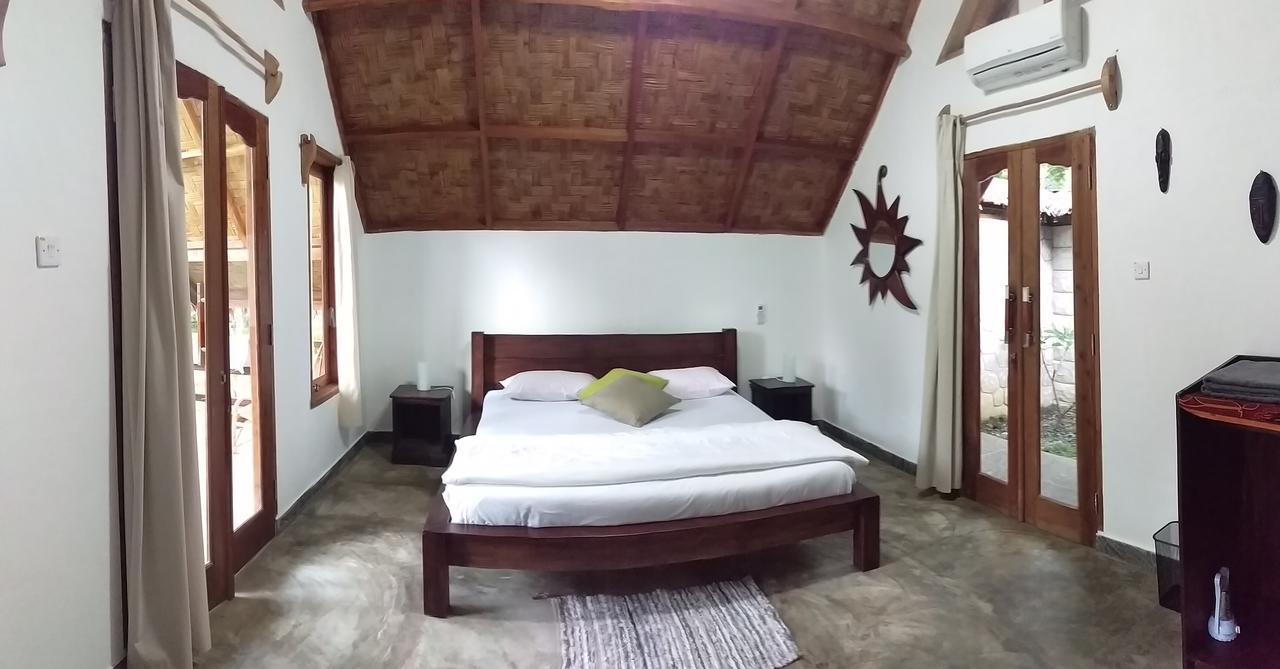 Villa Paradise Bukit Lawang Exterior photo