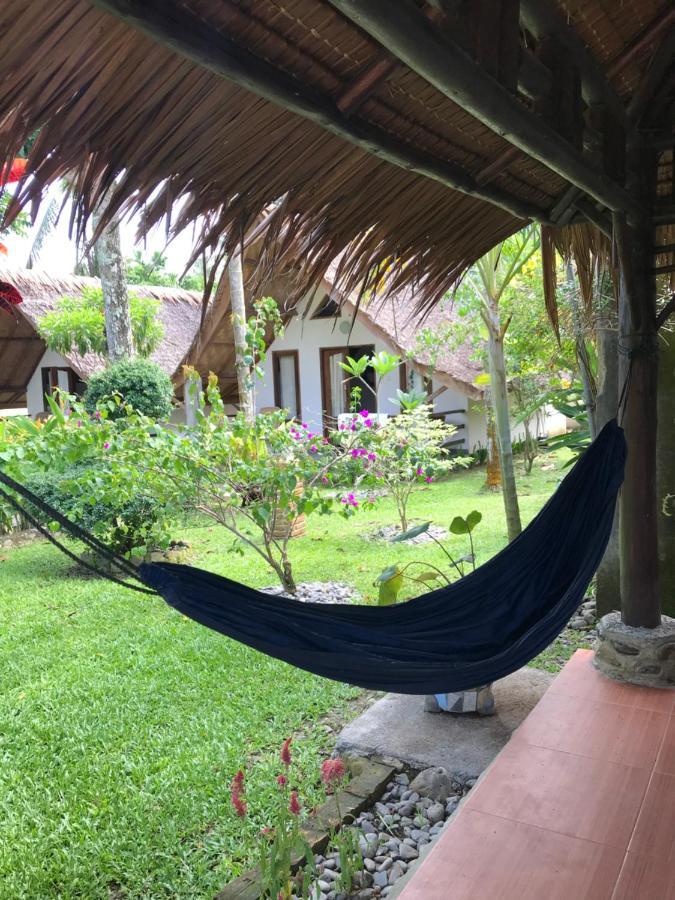 Villa Paradise Bukit Lawang Exterior photo